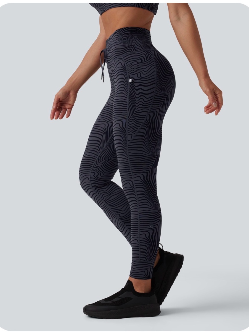 HALARA High-Waist Zebra Print Leggings in Charcoal & Black